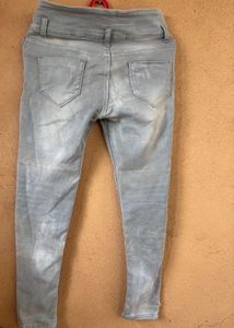 Streatcheble jeans