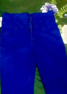 Stylish Women’s Jeans – Perfect for All Occasions