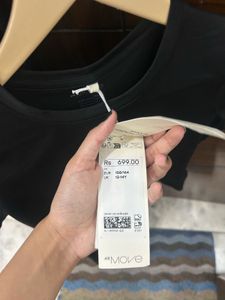 h&amp;m Move Sports tee