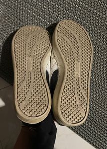 Puma Sneakers