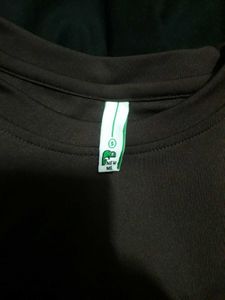 NEWME fitted top 🟤