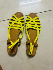 PRICE DROP🔥 Target Yellow Sandals