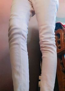 This Is A Skinny Jeans 👖