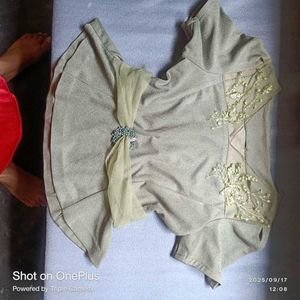 Embroidered Sunday Tops