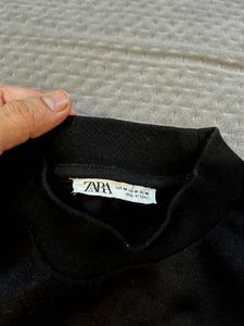 Black Zara Sweatshirt