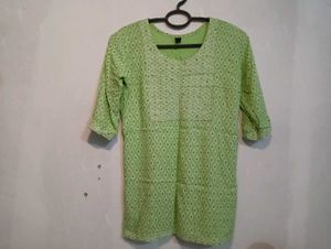 Green Embroidered Kurta