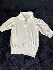 Elegant Cream Puff-Sleeve Knit Tshirt
