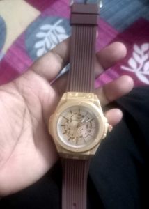 Elegant Gold-Tone Watch