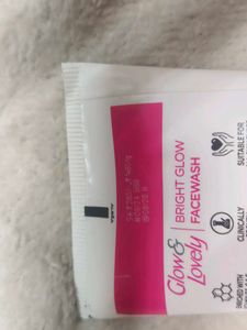 Glow &amp; Lovely Bright Facewash