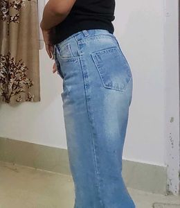 Ripped Wide Leg Jeans