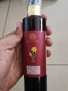 Forest Essentials Ultra Rich Body Milk