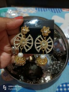 Women&#39;s Earings