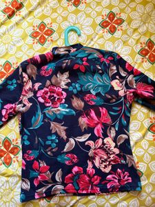 Floral Print Long Sleeve Top