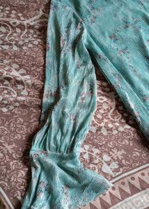 AND Sea Coloured Top - Size 12