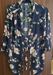 Shrug Floral Print
