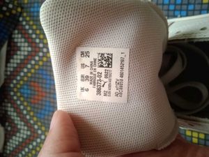 Court Shatter Low Sneaker