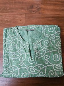 Green Kurti