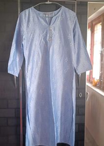 Avaasa Kurti