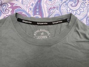 Men&#39;s Green T-Shirt