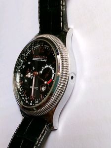 Quartz Working Men Wrist Watch