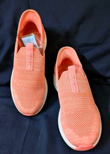 Slip In Shoes Womens Size 4/EU37