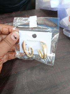 Golden Earrings 🤩