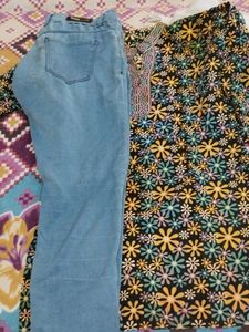 Multicolour Kurta With Blue Jean Combo