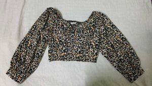 Leopard print top