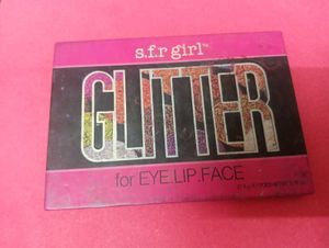 s.f.r girl Glitter Palette
