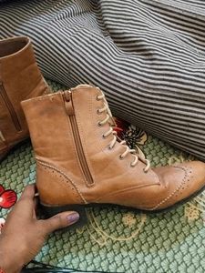 Boots For Women Brown Colour