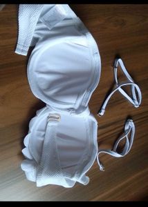 32B  Bikini Top
