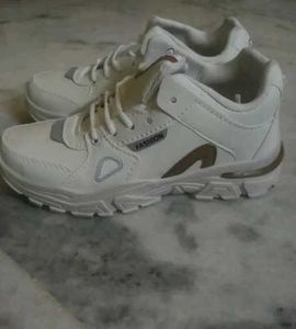 Sneakers For Girls
