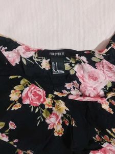 FOREVER 21 BLACK TOP