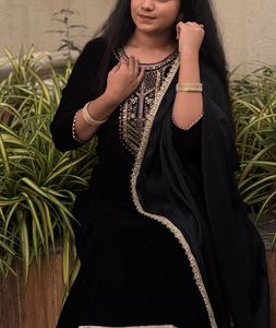 Elegant Black Velvet Kurta Set