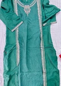 W Embroidered Green Kurta