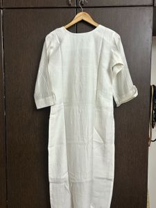 White Embroidered Kurta