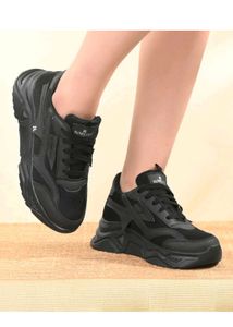 Black Sports Shoes
