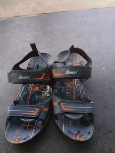 Stylish Paragon Sandals