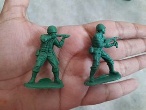 Vintage Green Army Men Figures