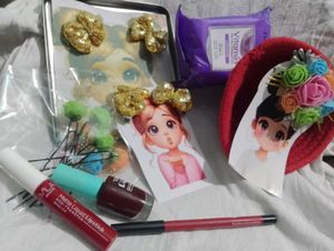 Karva Chauth SpecialMakeup &amp; Accessory Holder