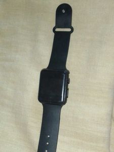 Selling Affordable Watch Displays Time