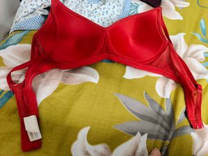 Clovia Red Padded Tshirt Bra - 34B