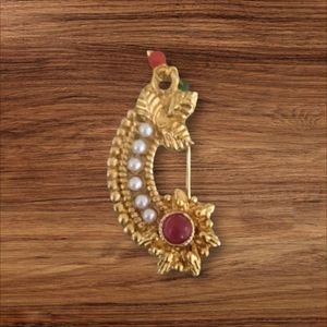 Press Nath &amp; Oxidised Nose Pin
