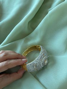 Sparkling Bangle