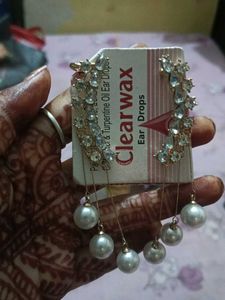 It Was A Beautiful White Pearl Earrings