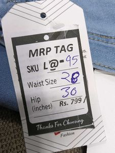🤑L@95 Size-28 Light Wash Wide Leg Jeans