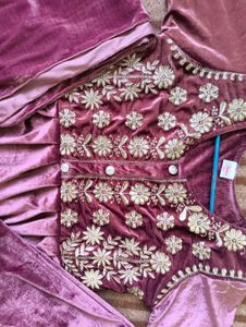 Elegant Ethnic Kurta Set With Palazzo And Stole