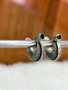 Pure Silver Green Stone Bali