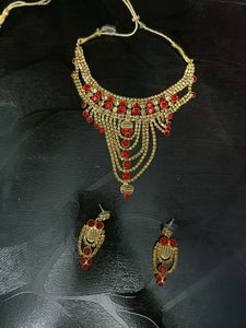 Necklace Set