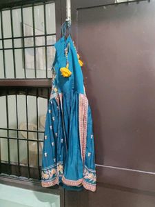Lehanga Choli With Dupatta.